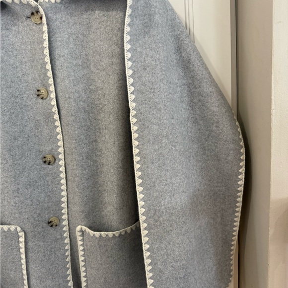 Marc New York Andrew Marc Gray Jacket with White Trim - Picture 6 of 14